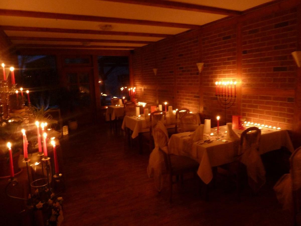 Landgasthof Deinert Genthin Bagian luar foto